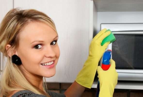 Utilizziamo detergenti liquidi per i dispositivi