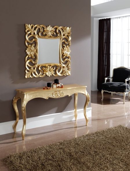 Consolle decorativa