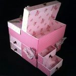 Una bellissima mini cassettiera per le tue piccole cose care al tuo cuore