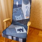 Trasformazione fai da te di una sedia in jeans