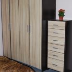 Primer pohištva, izdelanega iz laminirane iverne plošče, naredi sam