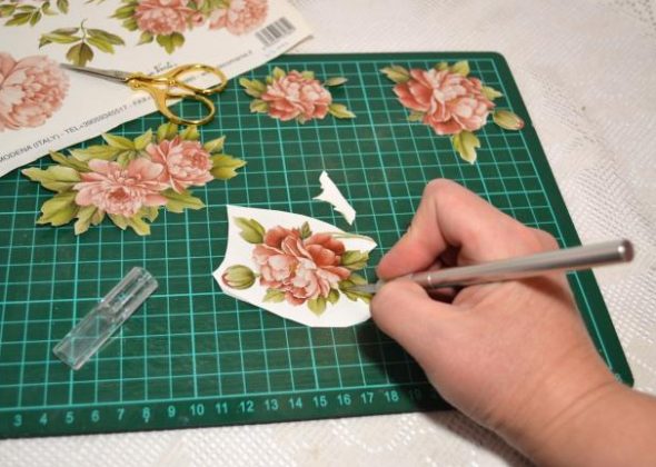 Tecnica classica del decoupage