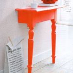 Consolle arancione stretta