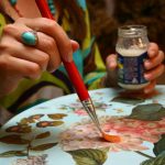 Decorazione da tavolo con tecnica decoupage