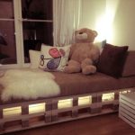 Letto fai da te con pallet per bambini