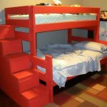 Letto a castello con cassettiera rossa e scaletta
