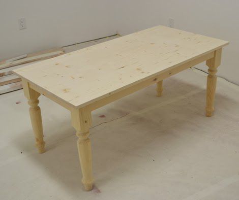 Tavolo con piano fisso
