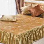 Copriletto in raso per letto matrimoniale