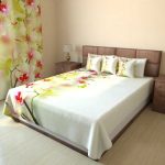 Completo camera da letto: tende e copriletto con orchidee