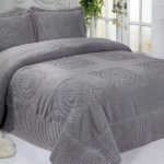 Set copriletto e federe decorative in microfibra