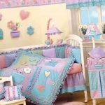 Bellissimo set di biancheria da letto con copertina per la culla del bambino