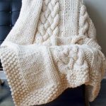 Bellissima coperta-copriletto color latte