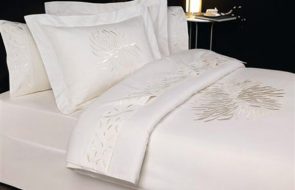 Biancheria da letto in percalle bianco