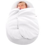 Coperta bianca a forma di bozzolo per neonati