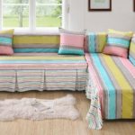 Coperta a righe per divano angolare