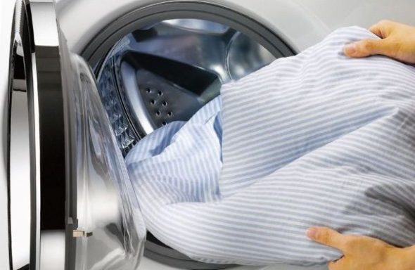 Una versione di compromesso della biancheria da letto in popeline