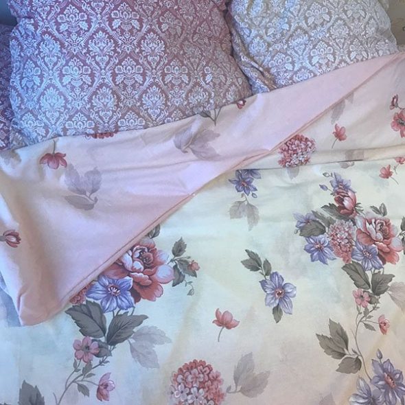 La biancheria da letto non è lucida