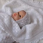 Coperta lavorata a maglia in cotone naturale per neonato