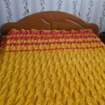 Coperta-copriletto giallo brillante