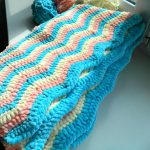 Coperta a zigzag in peluche per bambini