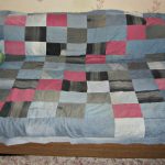 Coperta esclusiva realizzata con vecchi jeans