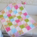 Piccola coperta patchwork per bambina