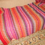 Originale coperta multicolore per il letto
