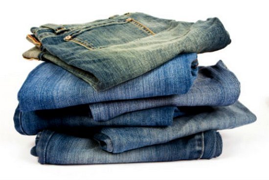 Pila di jeans