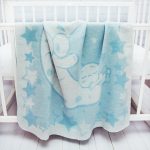 Coperta di flanella per il bambino nella culla