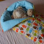 Graziosa coperta-busta con gufi