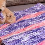 Una coperta morbida e delicata, luminosa, è adatta per un neonato