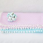 Coperta morbida in peluche in due colori