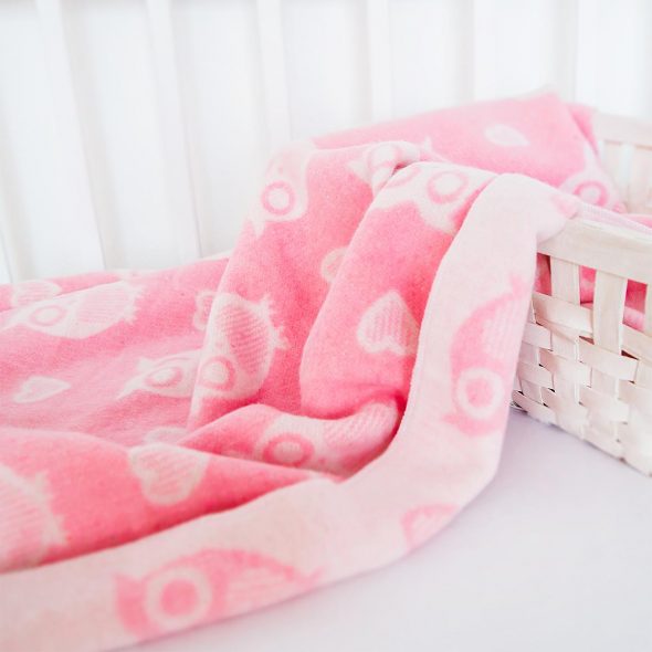 Una coperta di flanella morbida e delicata