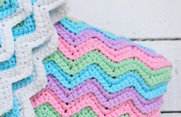 Paralumi chiari per copertina per neonati
