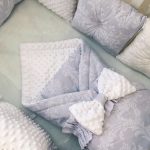 Coperta e protezione per la culla in peluche Minky