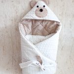 Orsetto trasformabile in busta di peluche