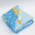 Calda coperta di lana per i più piccoli