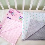 Sottili coperte di peluche primaverili