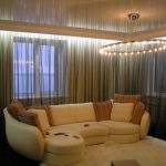 Cornice per soffitto con illuminazione per soffitti tesi