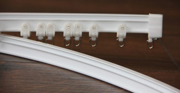 Cornice flessibile in plastica
