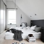 Un materasso matrimoniale è perfetto per dormire al secondo piano