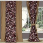 Il design delle tende bicolore non deve necessariamente essere realizzato in tessuti semplici
