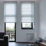 Progetto del soggiorno in una casa privata con porta sulla terrazza