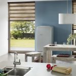 Tende zebrate all'interno della cucina