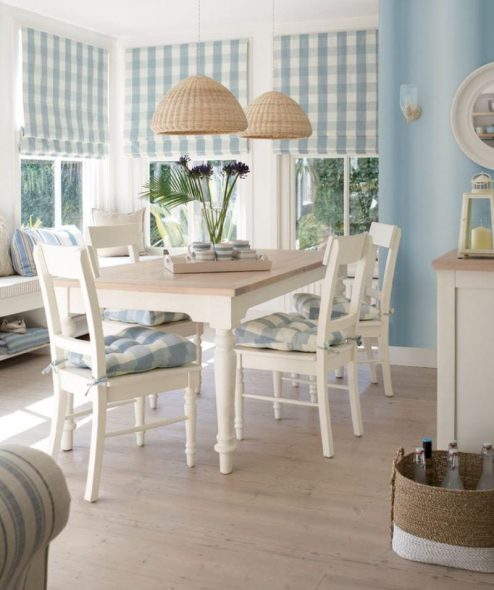 Interno blu per la cucina
