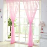 Tende leggere e trasparenti in tulle rosa
