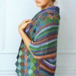 Cardigan lavorato a maglia alla moda
