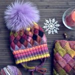 Cappello originale con pompon