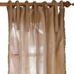 Semplice cornice rotonda in legno