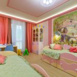 Tende rosa dritte con tulle per la cameretta dei bambini